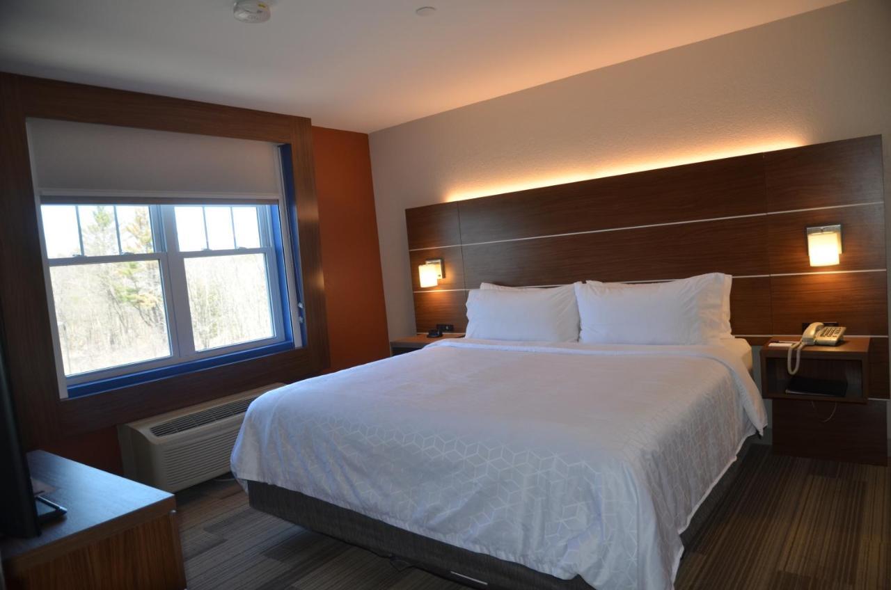 Holiday Inn Express Hotel & Suites Rochester By Ihg Exterior foto